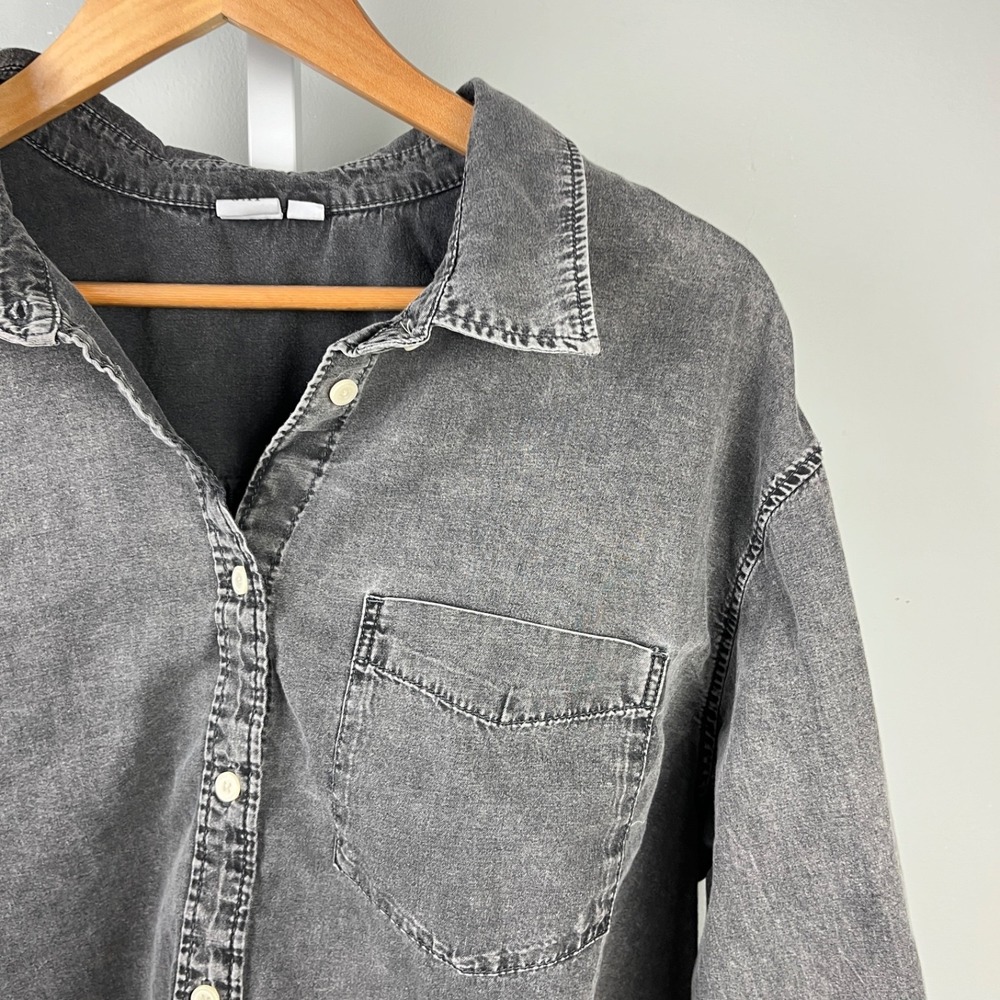 GAP Cropped Denim Button Up Shirt Top Womens XL Gray Long Sleeve Boxy - Picture 4 of 6